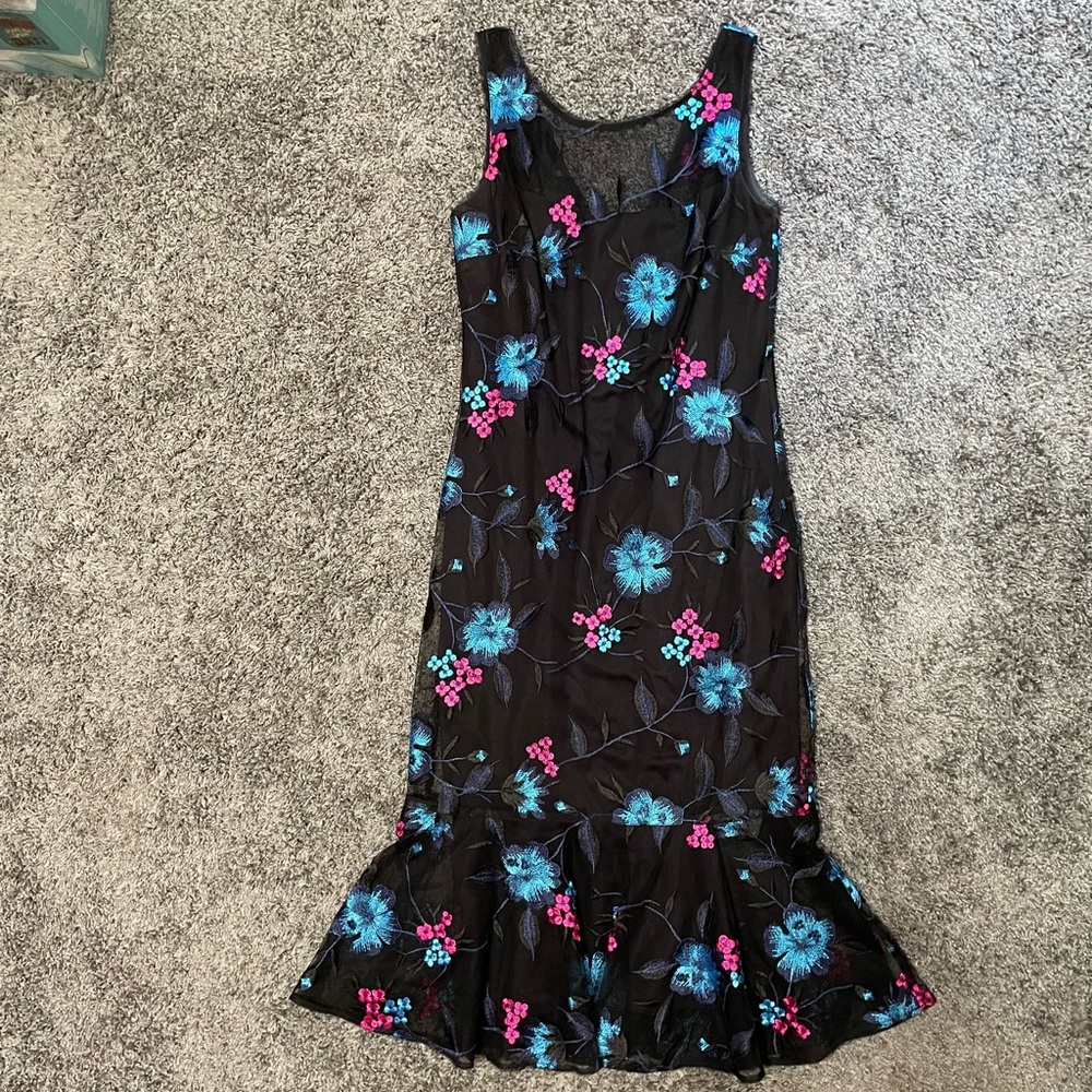 Calvin Klein sleeveless midi dress size 2